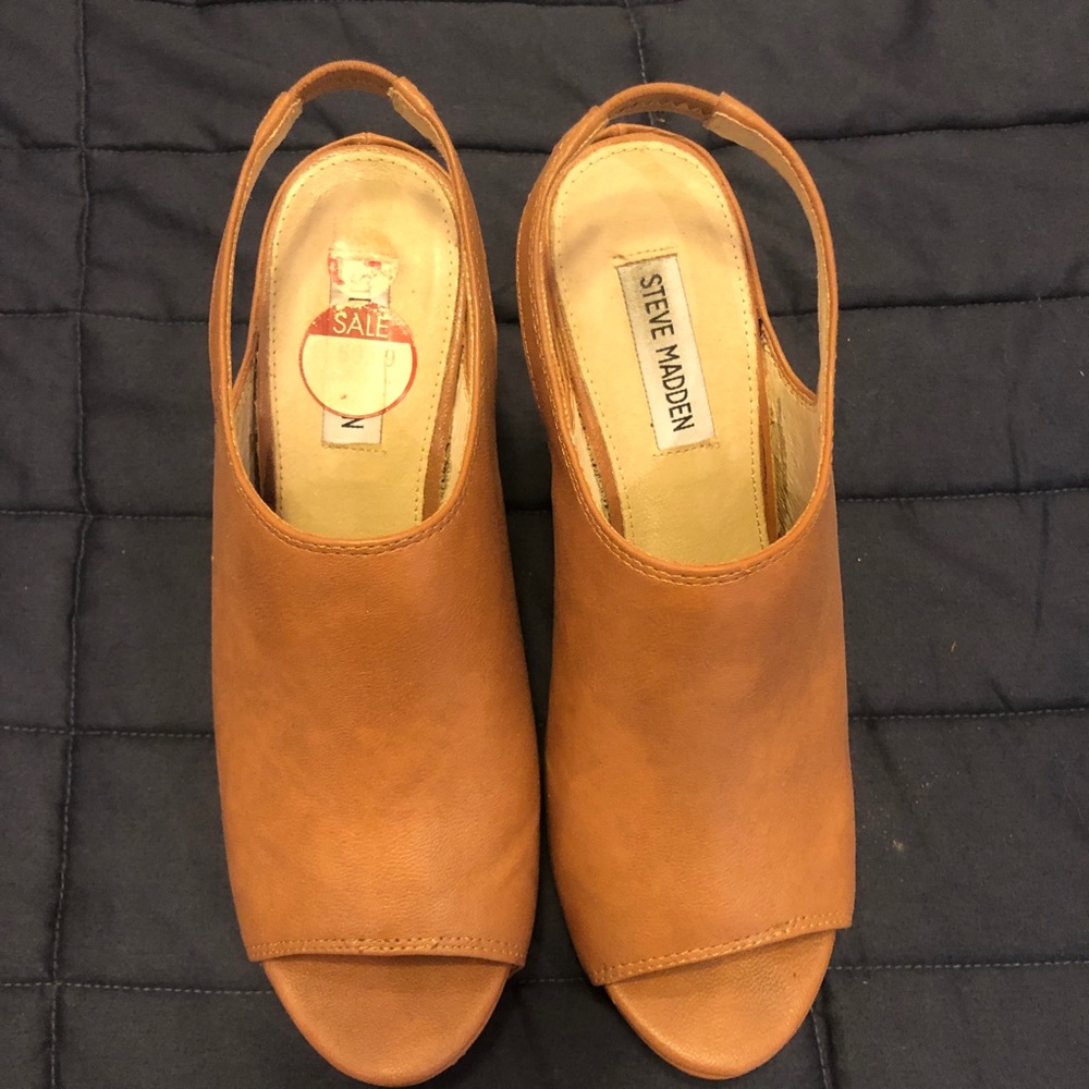 Steve Madden chunky platform heel